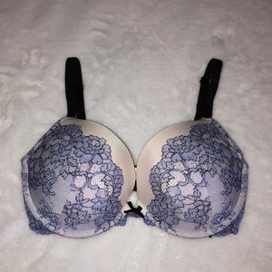 Victoria’s Secret Criss CrossPush Up Bra